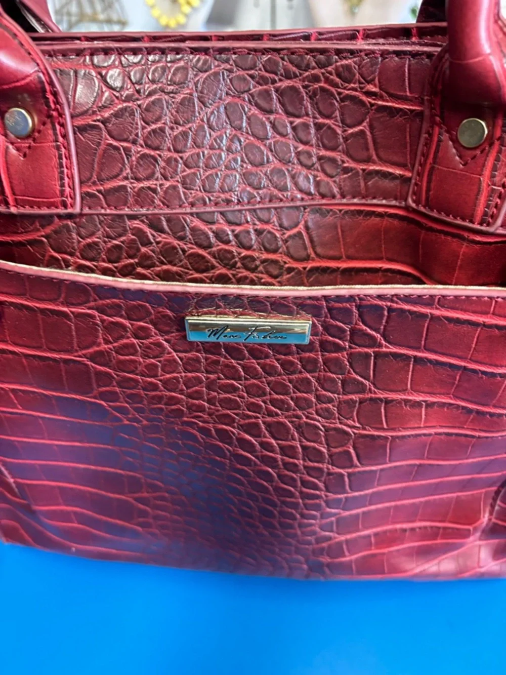Red Croc-Embossed Tote Bag - Women's Handbag
